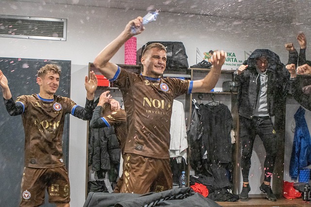 曼城的主教 曼城的主教