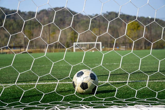 周六020英冠：伯恩利VS布里斯托尔城，主场不败神话遭黑马冲击.